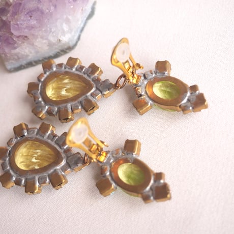 vintage czech rhinestone earrings(A)