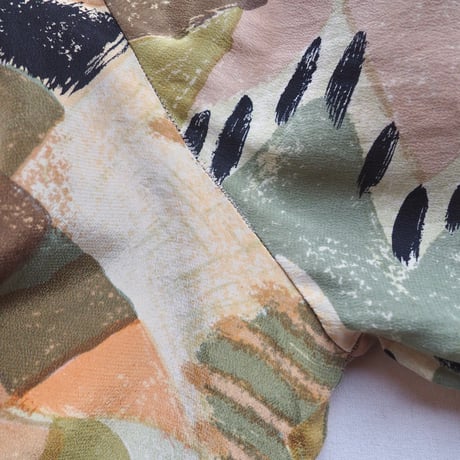 "Nostalghia" silk abstract print blouse