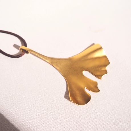 "Robert Lee Morris" motif necklace