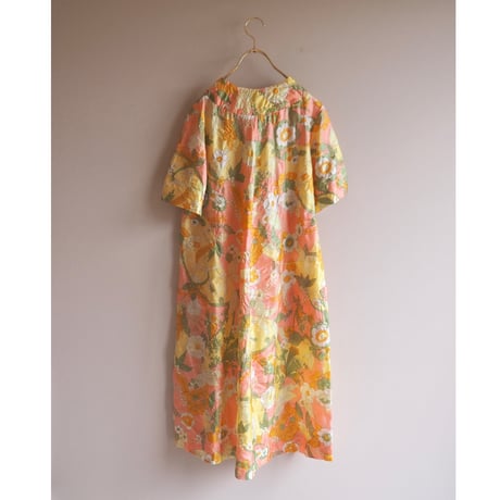 70s "Virginia Wallace" floral s/s house dress