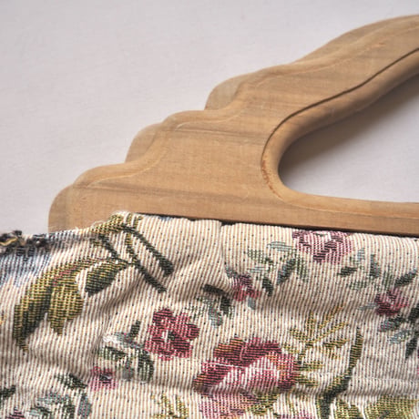 vintage wood handle tapestry bag