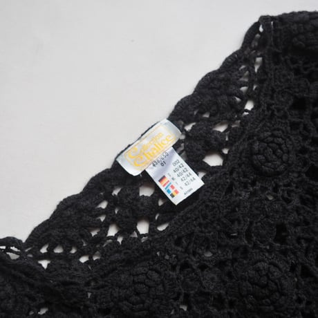 "Collection Chalice" floral crochet knit tops