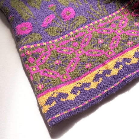 "Michelle Stuart" floral pattern sweater