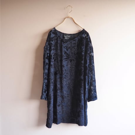 "Carol Little sport" floral velvet sheer blouse