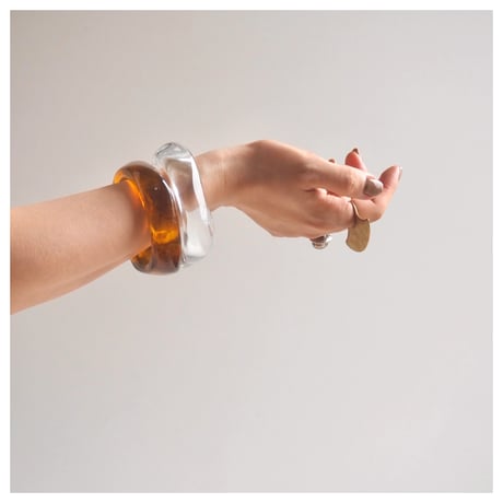 vintage clear & amber bangle