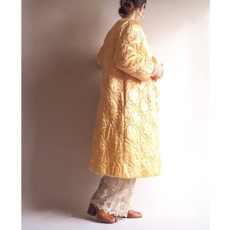 60〜70s "RHAPSODY by GLAZIER" scallop quilted robe