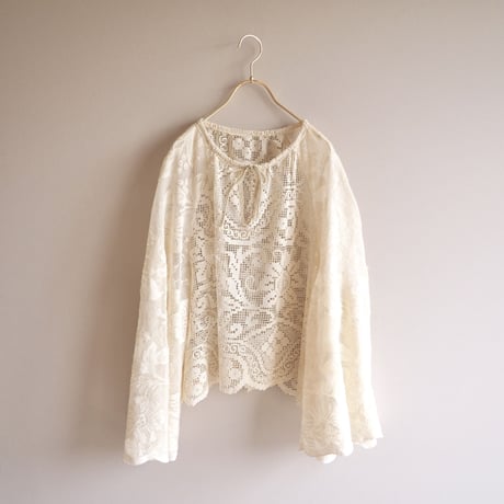original remake lace blouse (A)
