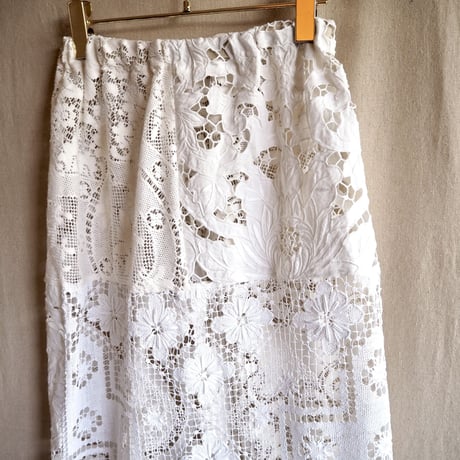 original remake lace patchwork maxi skirt (white)