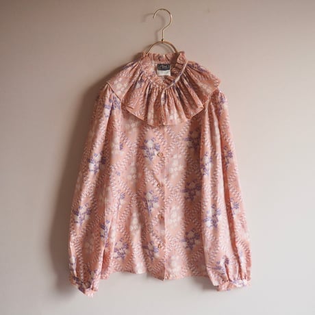 "rbk" pleated collar floral blouse