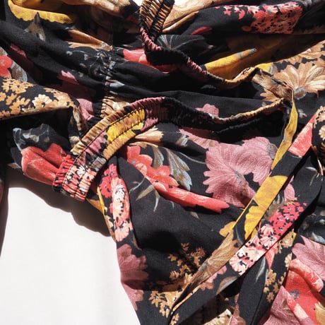 70s balloon sleeve floral maxi dress