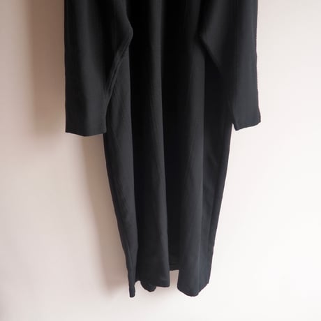 "Carolin Muoti-Hovi" dolman sleeve maxi dress