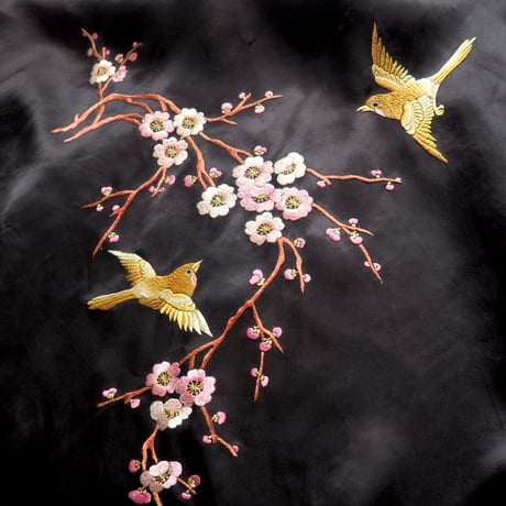 70s〜 floral embroidered satin robe