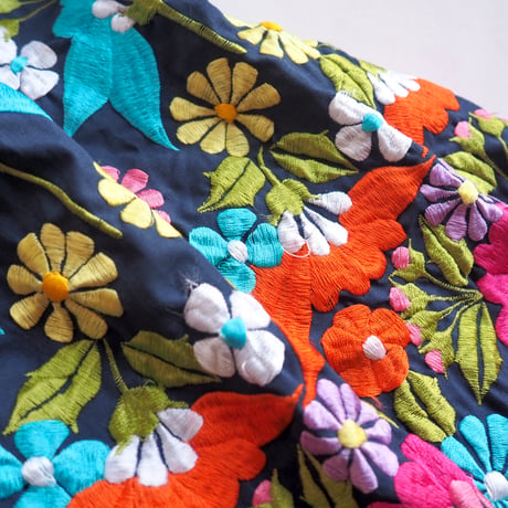 70s〜 floral embroidered jacket