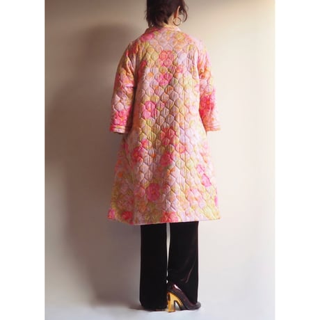 60〜70s "Vanity Fair" floral quilted robe