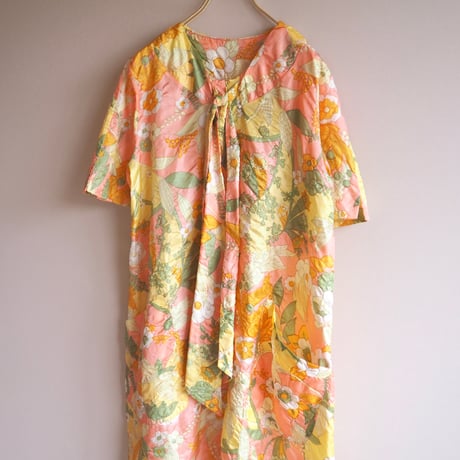 70s "Virginia Wallace" floral s/s house dress
