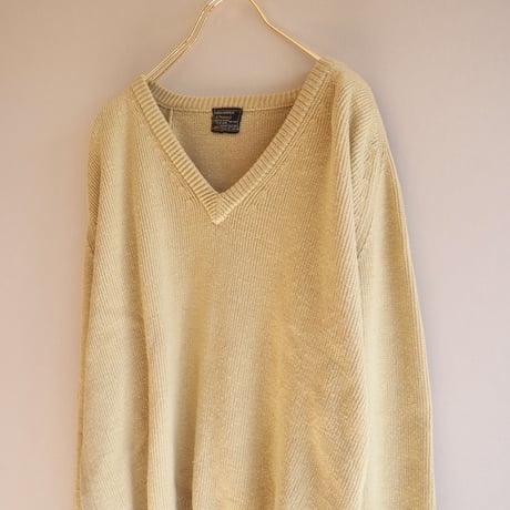 70s "JC Penney" V-neck acrylic sweater