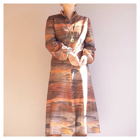 70s abstract print house midi dress