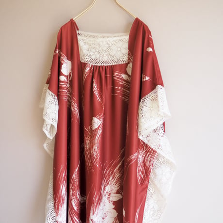 70s floral lace kaftan dress