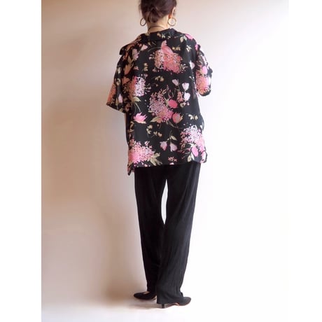 "I.N.STUDIO" black sheer floral s/s blouse