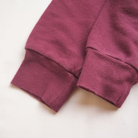 used "Hanes" bordeaux plain sweat