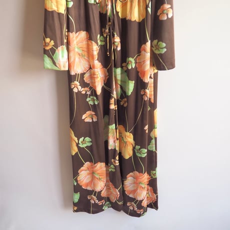 70〜80s "LORRAINE" floral house maxi dress