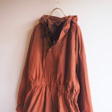 70〜80s Hungarian Army anorak (over dyed)