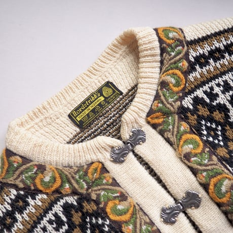 "Nordstrikk" ivory nordic cardigan