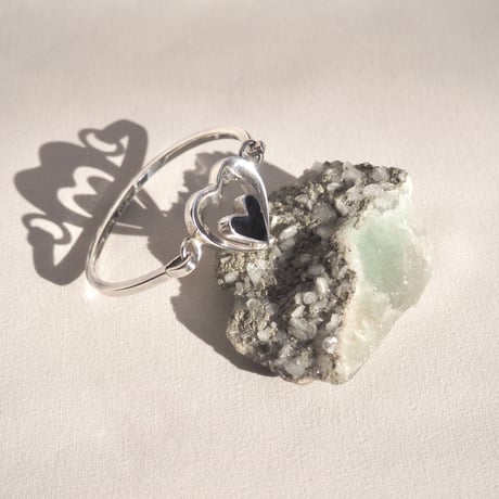 vintage Mexican silver onyx heart bracelet