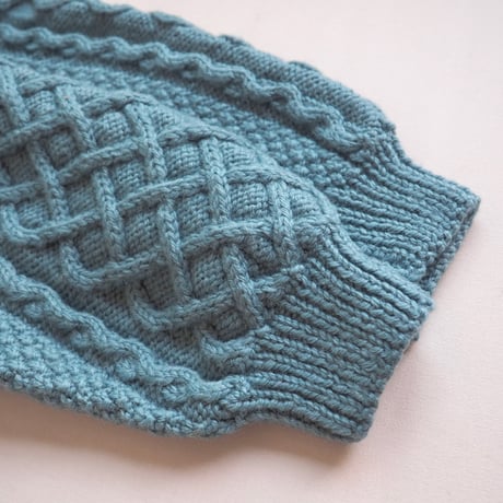 vintage cropped cable sweater