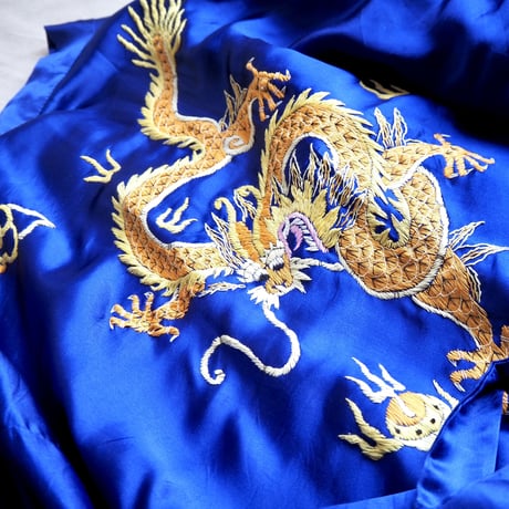 deadstock chinese silk embroidered robe