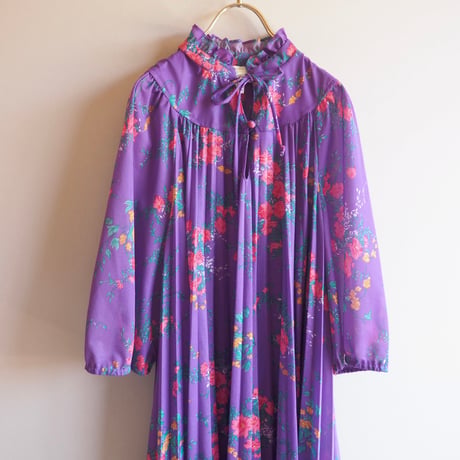 70s floral pleated midi dress