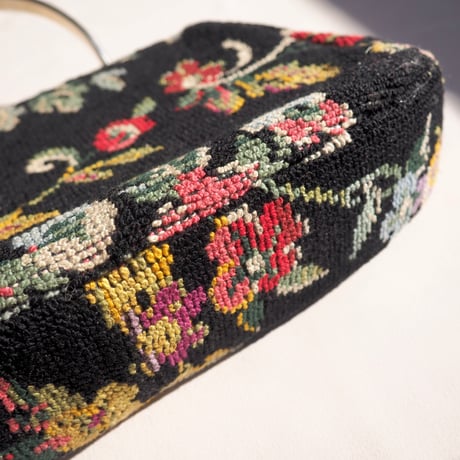 70s〜 floral needlepoint tapestry bag