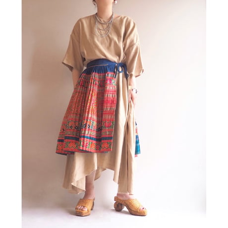 80s hmong embroidered wrap skirt