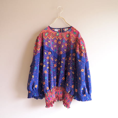80s "Montage" balloon sleeve abstract design blouse