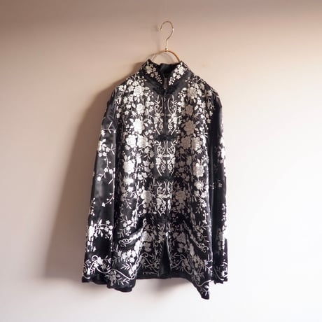 "Brownstone Studio" floral embroidered jacket