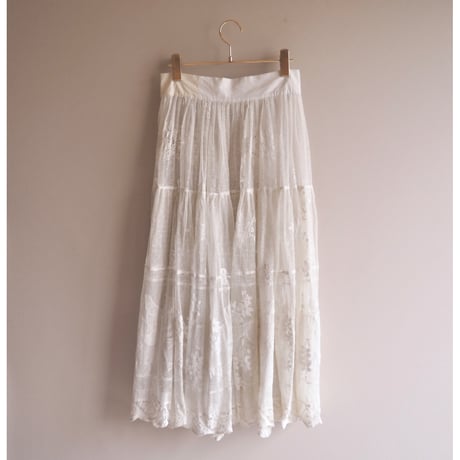70〜80s lace tiered maxi skirt