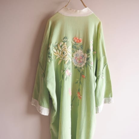 30〜40s floral embroidered robe