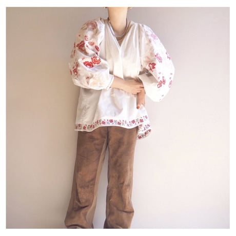 ウクライナ刺繍ブラウス | STORES ウクライナ刺繍ブラウス | STORES