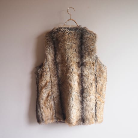 "ANNE DE LANCAY" faux fur vest