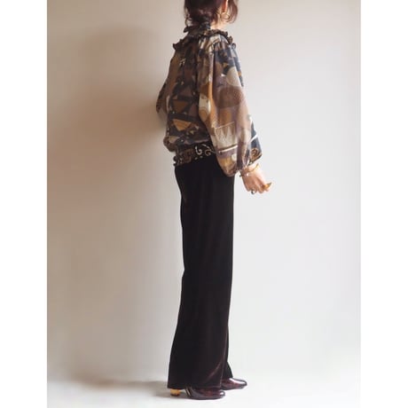 80s "Susan Freis" abstract ruffle blouse (BR)