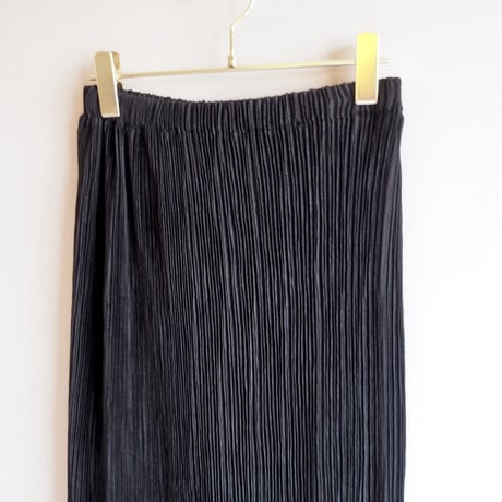 black micro pleated maxi skirt