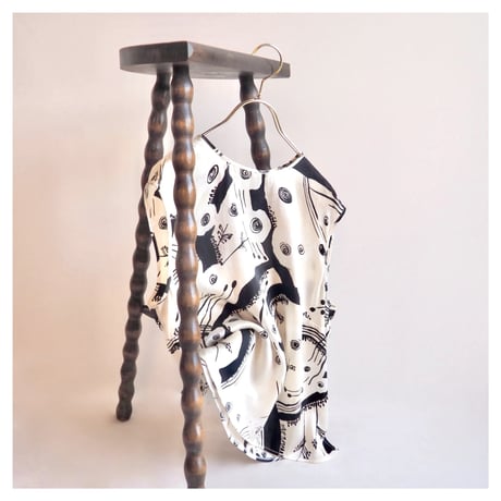 vintage silk abstract print sleeveless tops