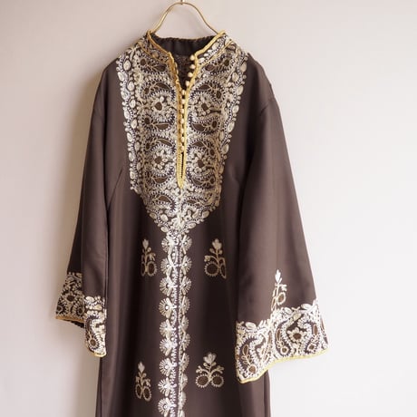 70s brown embroidered kaftan dress