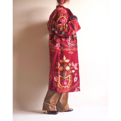 vintage suzani embroidered robe