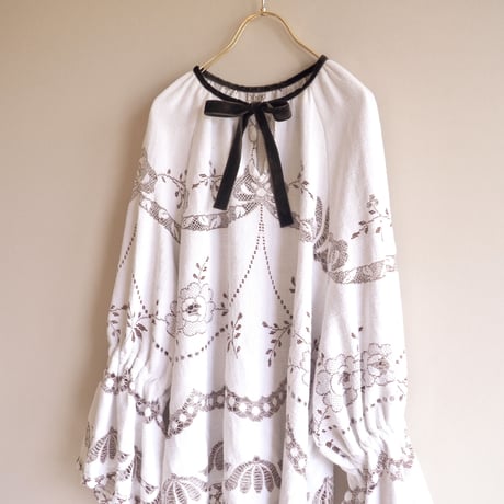 original remake lace blouse (D)