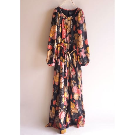 70s balloon sleeve floral maxi dress