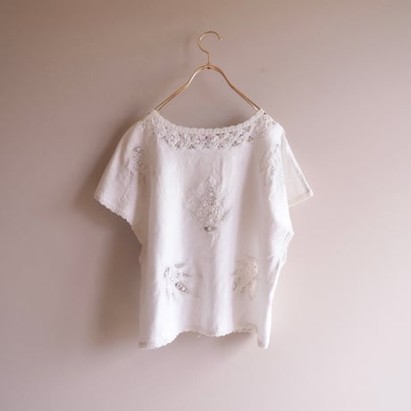 "Lim's" ramie battenberg  lace blouse