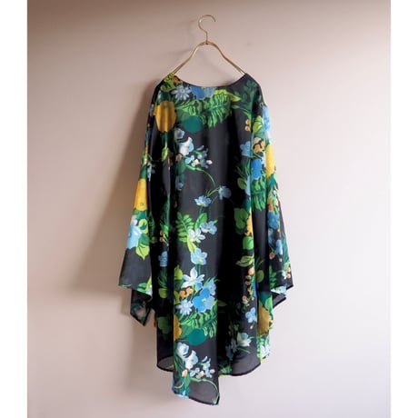70s "LADY WINN California by Teddi" floral sheer tunic (A)