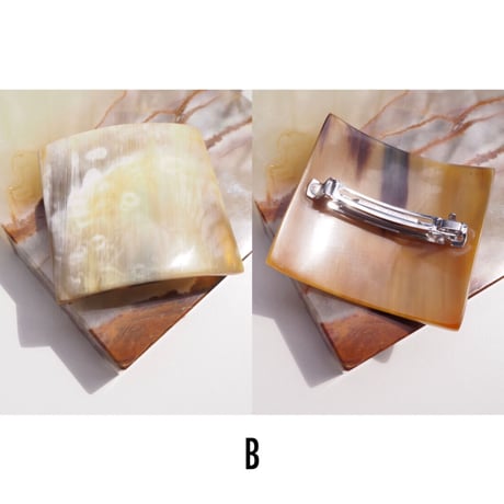 KOST KAMM square barrette