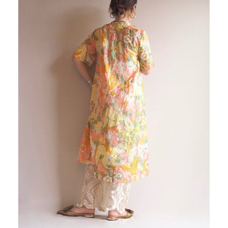 70s "Virginia Wallace" floral s/s house dress